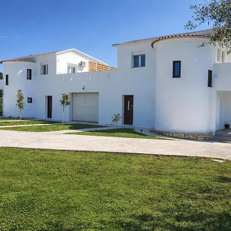 Apartment Blue & Longá